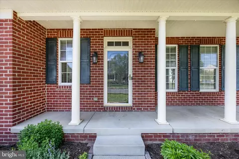 Exterior - 1920 Moran Dr, Frederick, MD 21702 photo 2 of 12