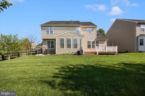 Exterior - 1920 Moran Dr, Frederick, MD 21702 photo 5 of 12