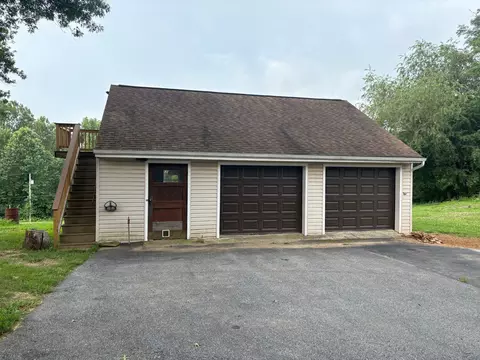 Exterior - 5331 Gold Mine Rd, Frederick, MD 21703 photo 3 of 14
