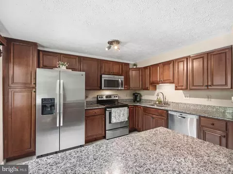 Kitchen - 7037 Hames Ct, Frederick, MD 21703 photo 2 of 3