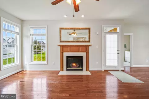 Living - 4104 Tottenham St, Frederick, MD 21704 photo 4 of 4