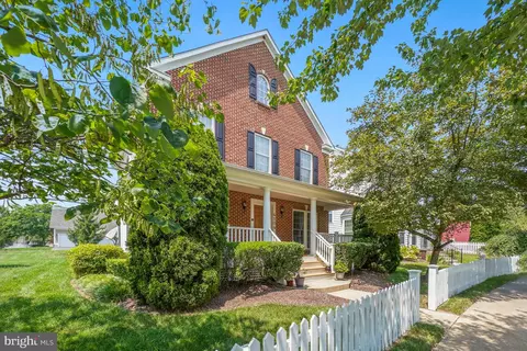 Exterior - 4104 Tottenham St, Frederick, MD 21704 photo 6 of 8
