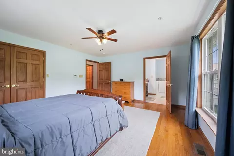 Bedroom - 11505 Old Annapolis Rd, Frederick, MD 21701 photo 5 of 5
