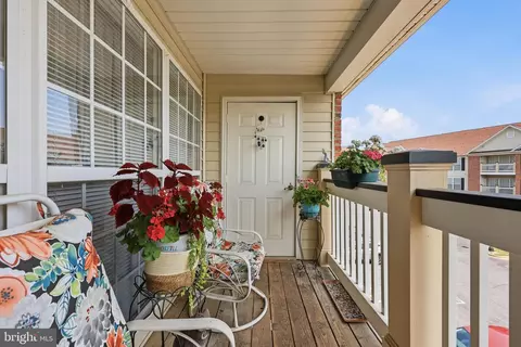 Exterior - 2501 Coleridge Dr, Frederick, MD 21702 photo 2 of 8