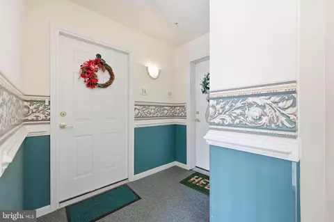Entry Way - 2501 Coleridge Dr, Frederick, MD 21702 photo 2 of 11