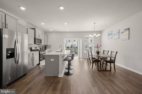 Entry Way - 434 Herringbone Way, Frederick, MD 21701 photo 11 of 19