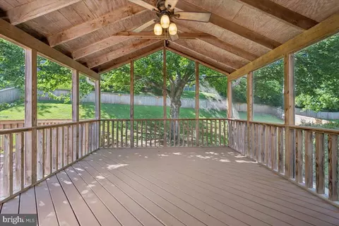Exterior - 6396 Devonshire Ln, Frederick, MD 21703 photo 4 of 16