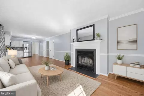 Living - 6396 Devonshire Ln, Frederick, MD 21703 photo 2 of 8