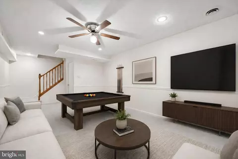 Living - 6396 Devonshire Ln, Frederick, MD 21703 photo 8 of 8