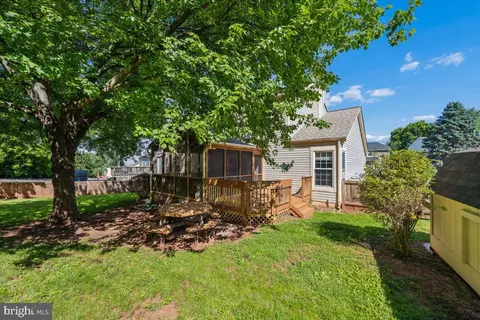 Exterior - 6396 Devonshire Ln, Frederick, MD 21703 photo 10 of 16