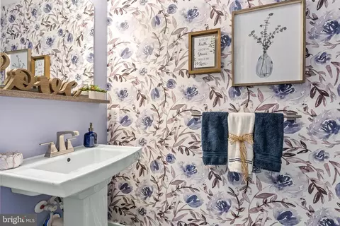 Bath - 5312 Crape Myrtle Dr, Frederick, MD 21703 photo 1 of 3