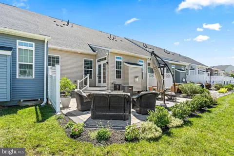 Exterior - 5312 Crape Myrtle Dr, Frederick, MD 21703 photo 12 of 13