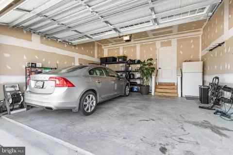 Entry Way - 5312 Crape Myrtle Dr, Frederick, MD 21703 photo 13 of 13