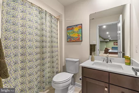 Bath - 5312 Crape Myrtle Dr, Frederick, MD 21703 photo 2 of 3