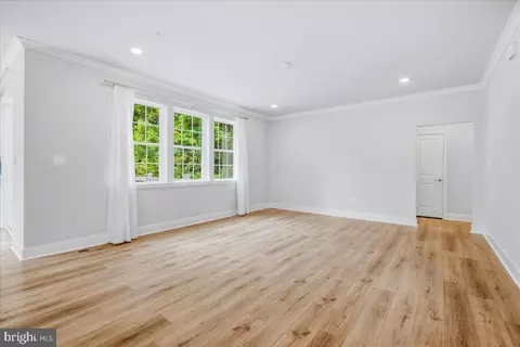 Living - 2234 Denali Dr, Frederick, MD 21702 photo 2 of 3