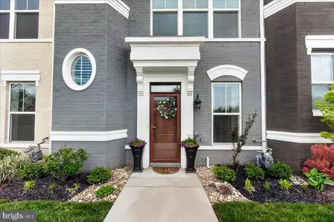 Exterior - 1094 Holden Rd, Frederick, MD 21701 photo 3 of 12