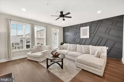 Living - 1094 Holden Rd, Frederick, MD 21701 photo 1 of 1