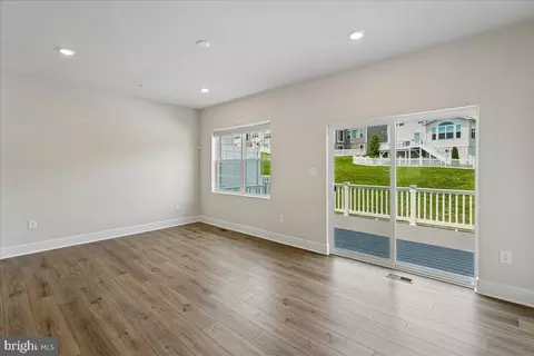 Living - 2380 Spruce Knob Ter, Frederick, MD 21702 photo 2 of 2