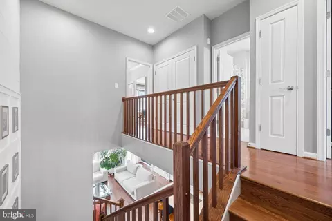 Entry Way - 1132 Holden Rd, Frederick, MD 21701 photo 8 of 12