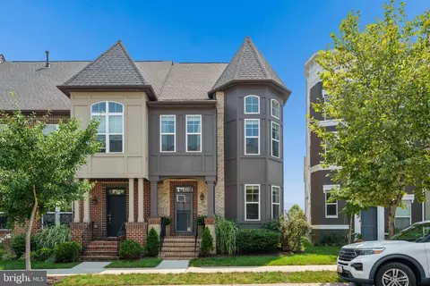 Exterior - 1132 Holden Rd, Frederick, MD 21701 photo 3 of 12
