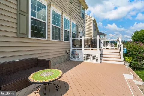 Exterior - 209 Windom Way, Frederick, MD 21702 photo 7 of 12