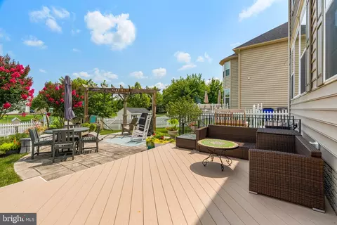 Exterior - 209 Windom Way, Frederick, MD 21702 photo 8 of 12