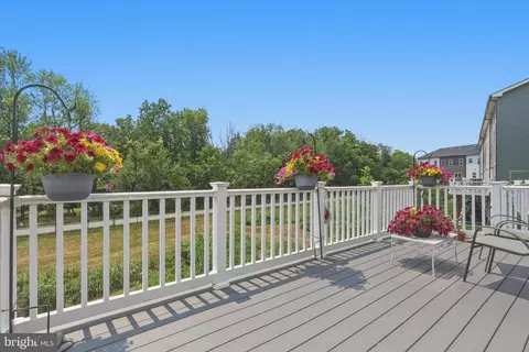 Exterior - 1736 Atlas Dr, Frederick, MD 21702 photo 3 of 8