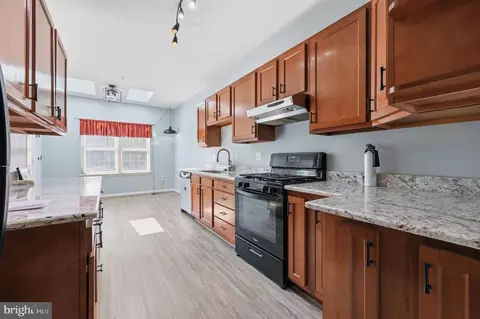 Kitchen - 2215 Parish Ln, Frederick, MD 21701 photo 2 of 2