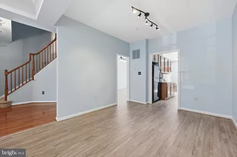 Living - 2215 Parish Ln, Frederick, MD 21701 photo 5 of 9