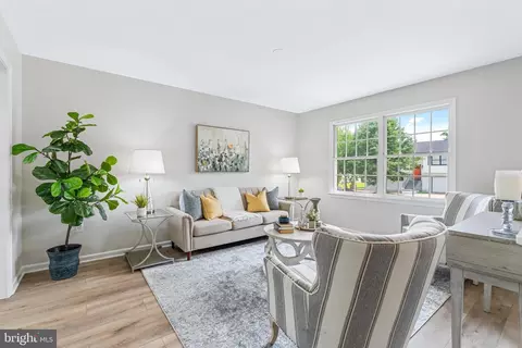 Living - 1015 Cheryls Ct, Frederick, MD 21703 photo 1 of 3