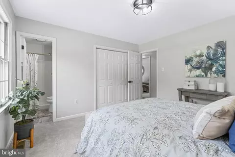 Bedroom - 1015 Cheryls Ct, Frederick, MD 21703 photo 3 of 7