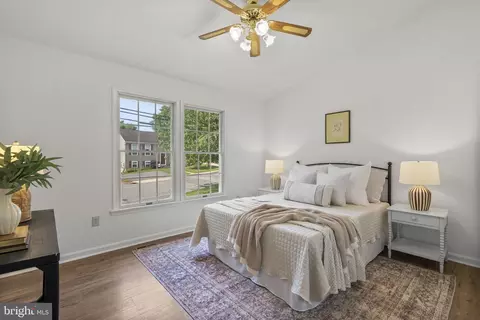 Bedroom - 903 Chestnut St, Frederick, MD 21703 photo 1 of 2
