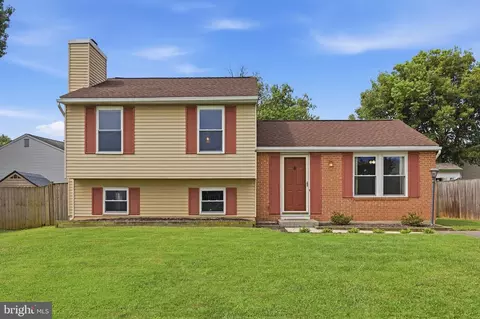 1597 Dogwood Dr, Frederick, MD 21701