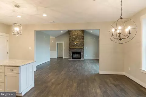 Living - 3100 Thurston Rd, Frederick, MD 21704 photo 1 of 6