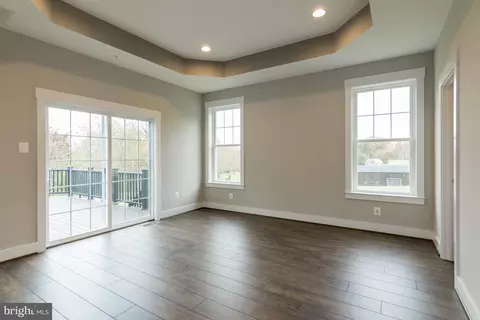 Living - 3100 Thurston Rd, Frederick, MD 21704 photo 6 of 6