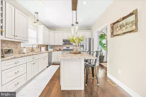 Kitchen - 94 George Thomas Dr, Frederick, MD 21702 photo 4 of 5