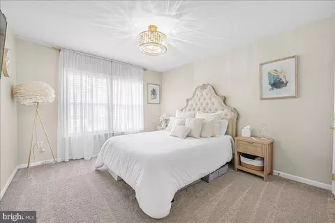 Bedroom - 94 George Thomas Dr, Frederick, MD 21702 photo 2 of 6