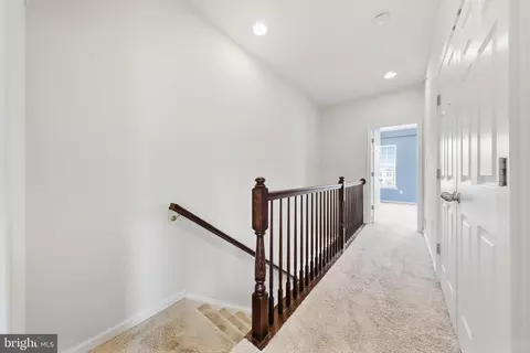 Entry Way - 6086 Forum Sq, Frederick, MD 21703 photo 14 of 20