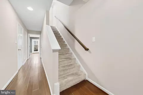 Entry Way - 6086 Forum Sq, Frederick, MD 21703 photo 3 of 20