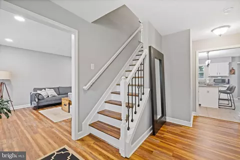 Entry Way - 7014 Allington Manor Cir E, Frederick, MD 21703 photo 1 of 3