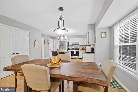 Dining - 7014 Allington Manor Cir E, Frederick, MD 21703 photo 2 of 6