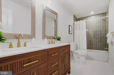 Bath - 1813 N Greenleese Dr N, Frederick, MD 21701 photo 4 of 9