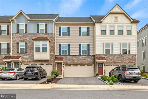 6116 Goshawk St, New Market, MD 21774