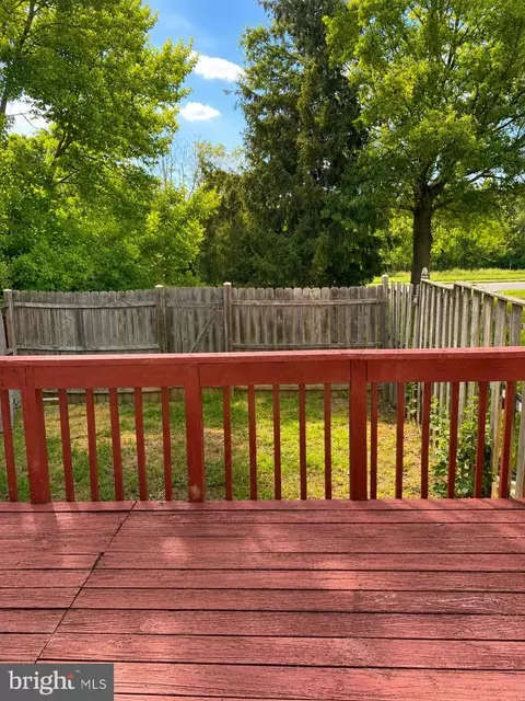 Exterior - 4989 Pintail Ct, Frederick, MD 21703 photo 3 of 3