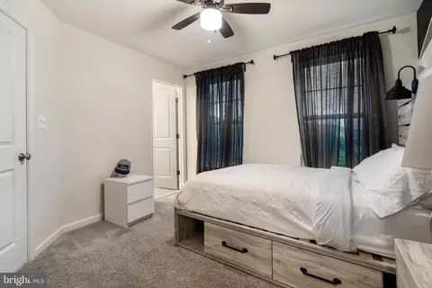 Bedroom - 8514 Raptor Ridge Ln, Frederick, MD 21704 photo 4 of 6