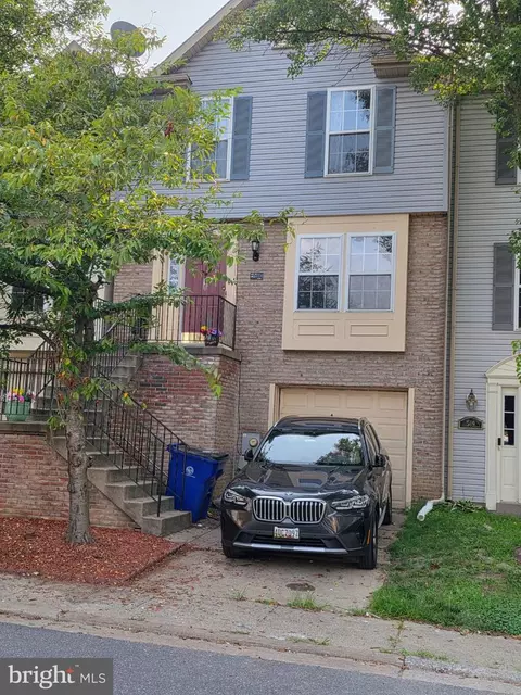 Exterior - 511 Primus Ct, Frederick, MD 21703 photo 4 of 6
