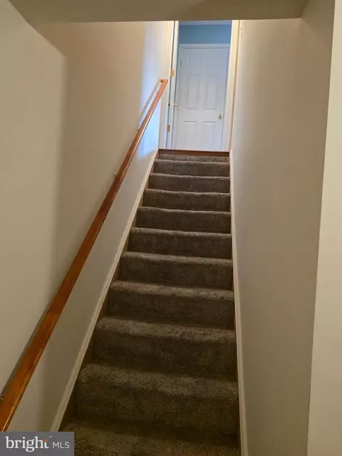 Entry Way - 511 Primus Ct, Frederick, MD 21703 photo 7 of 8