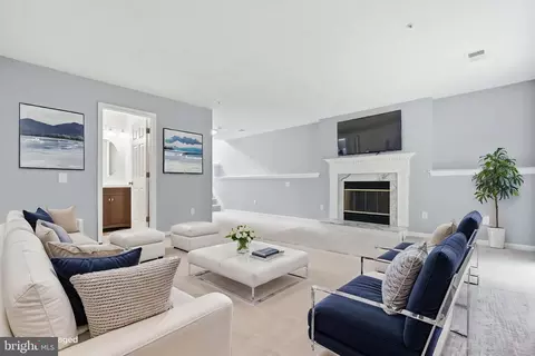 Living - 6212 Cliffside Ter, Frederick, MD 21701 photo 6 of 9