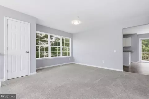 Living - 6212 Cliffside Ter, Frederick, MD 21701 photo 4 of 9