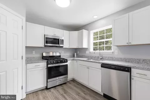 Kitchen - 6212 Cliffside Ter, Frederick, MD 21701 photo 1 of 3
